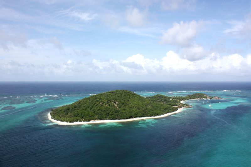 bảo hiểm du lịch Saint Vincent and Grenadines